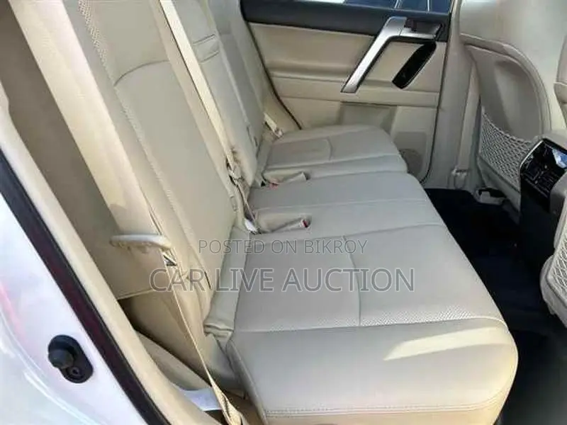 Toyota Prado hybrid 2021