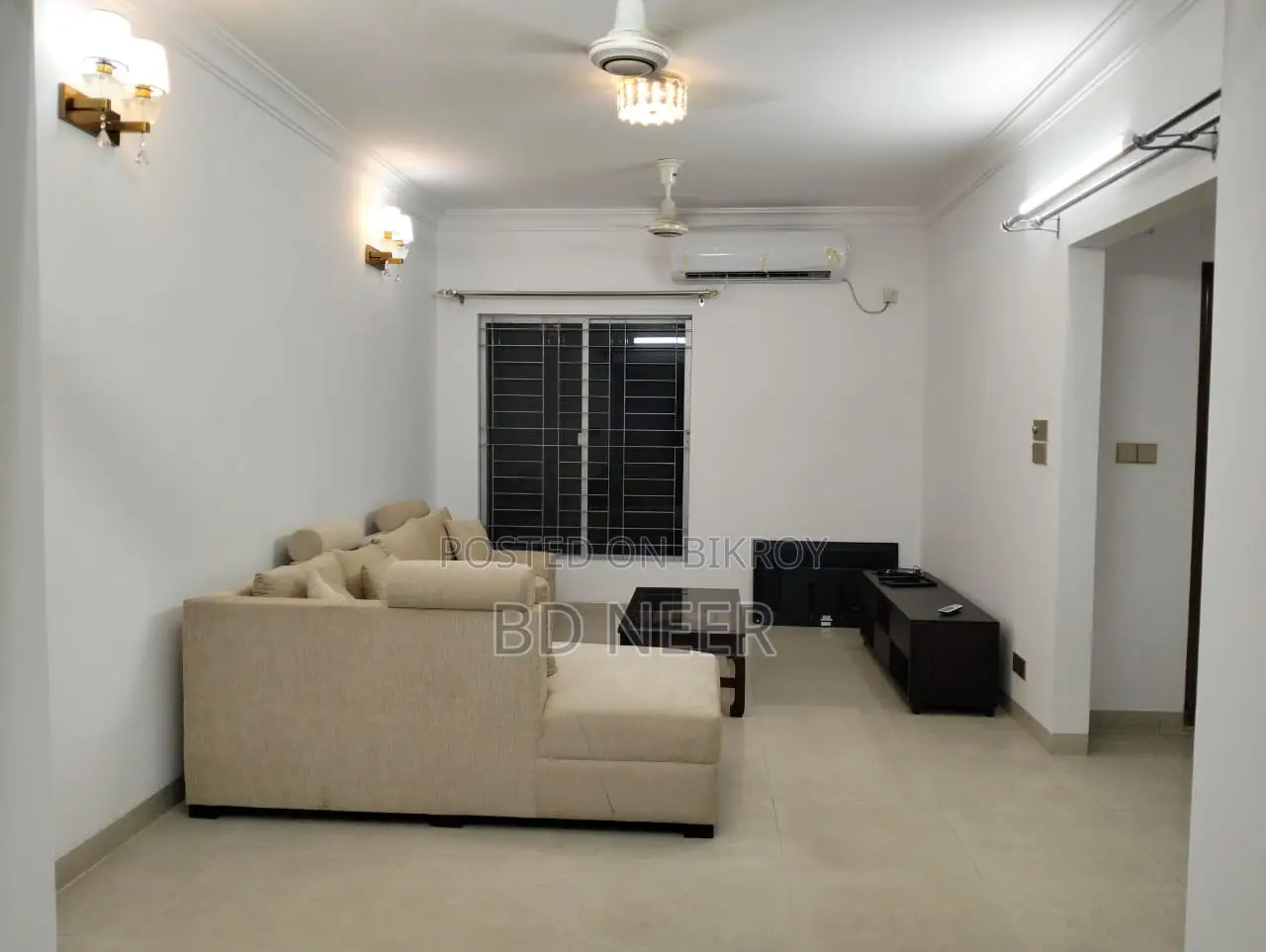brand new fully furnish 3 Bed room apt rent in Gulshan 2