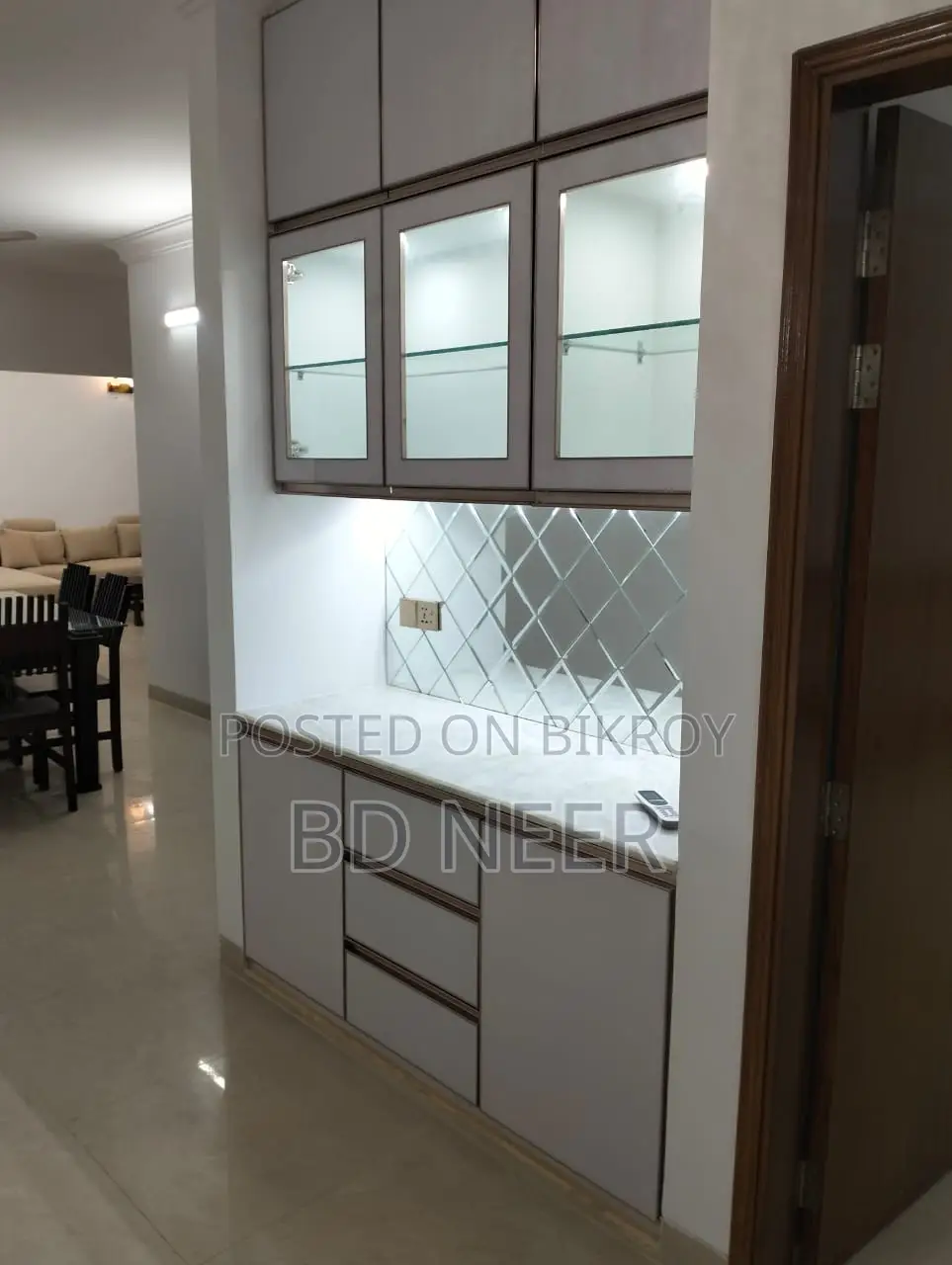 brand new fully furnish 3 Bed room apt rent in Gulshan 2