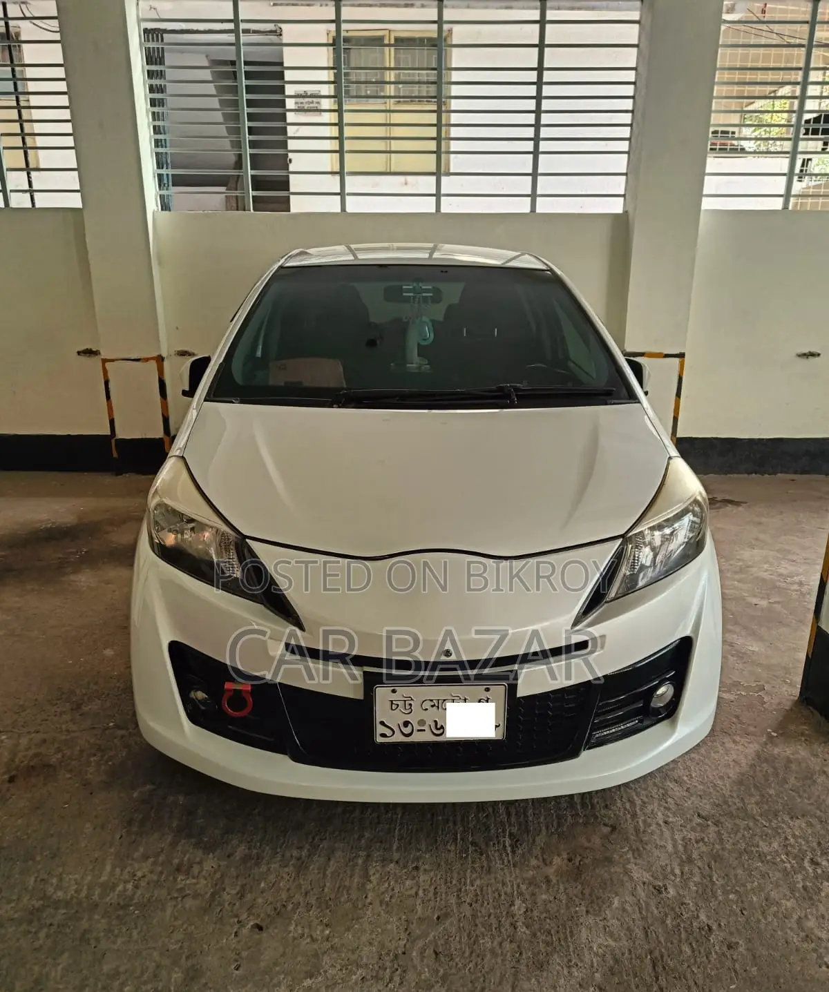 Toyota Vitz GS VERSION 1.5L 2012