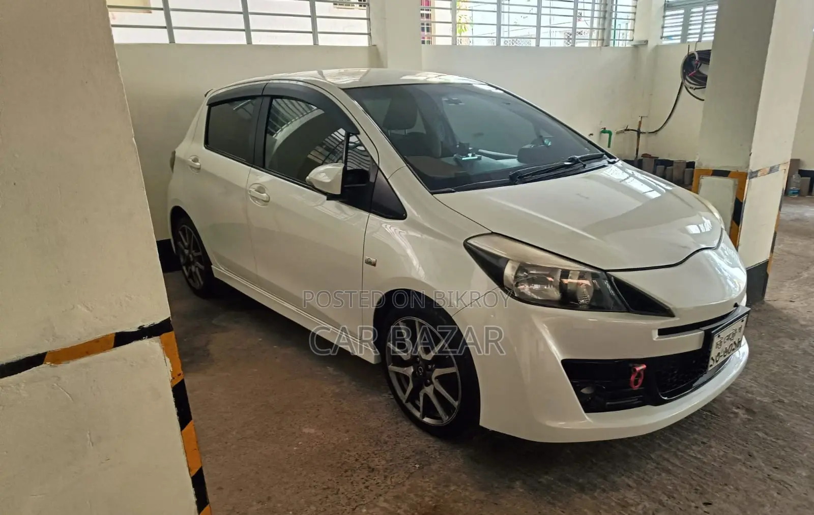Toyota Vitz GS VERSION 1.5L 2012