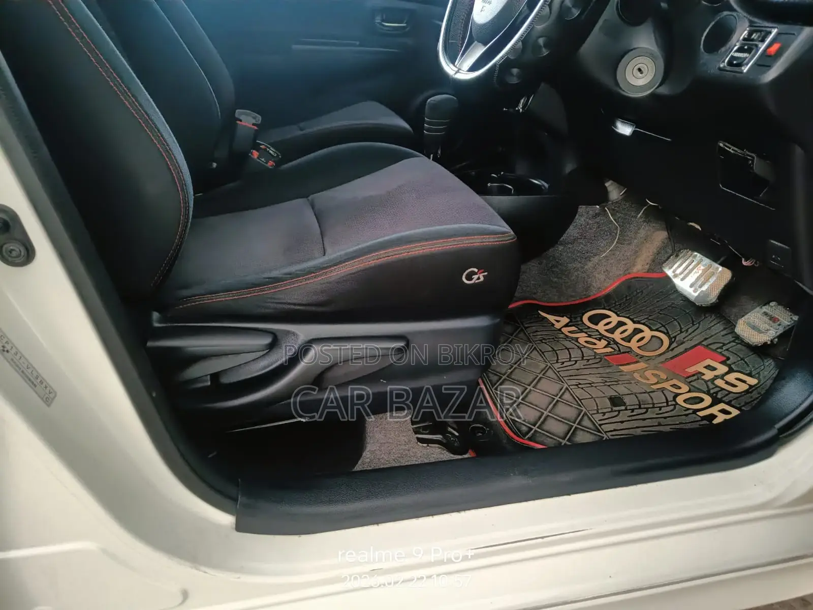 Toyota Vitz GS VERSION 1.5L 2012