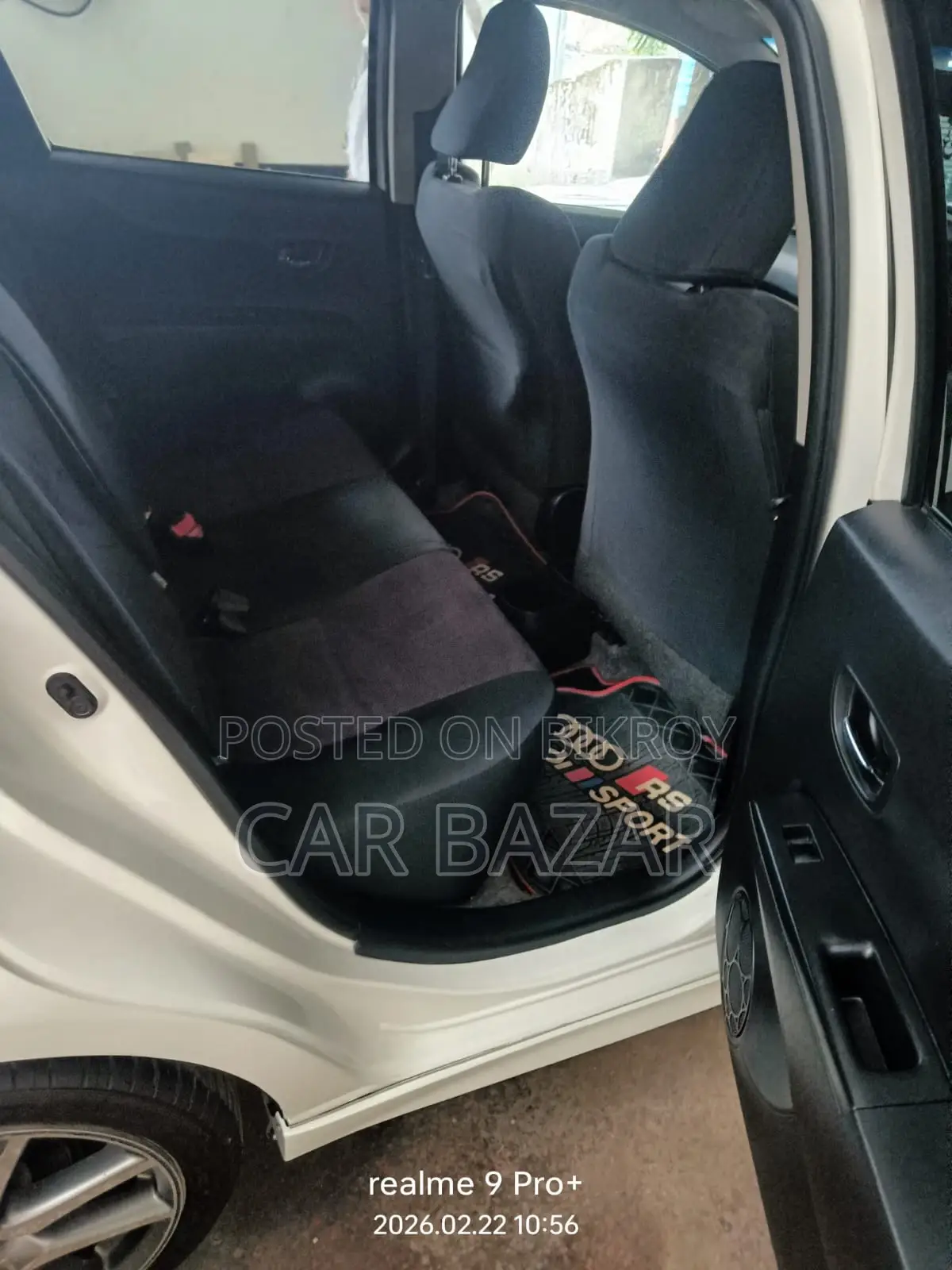 Toyota Vitz GS VERSION 1.5L 2012