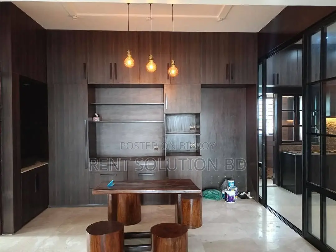 Lakeside Semi Furnished Gym Swimming Pool Flat Rent in Gulshan North