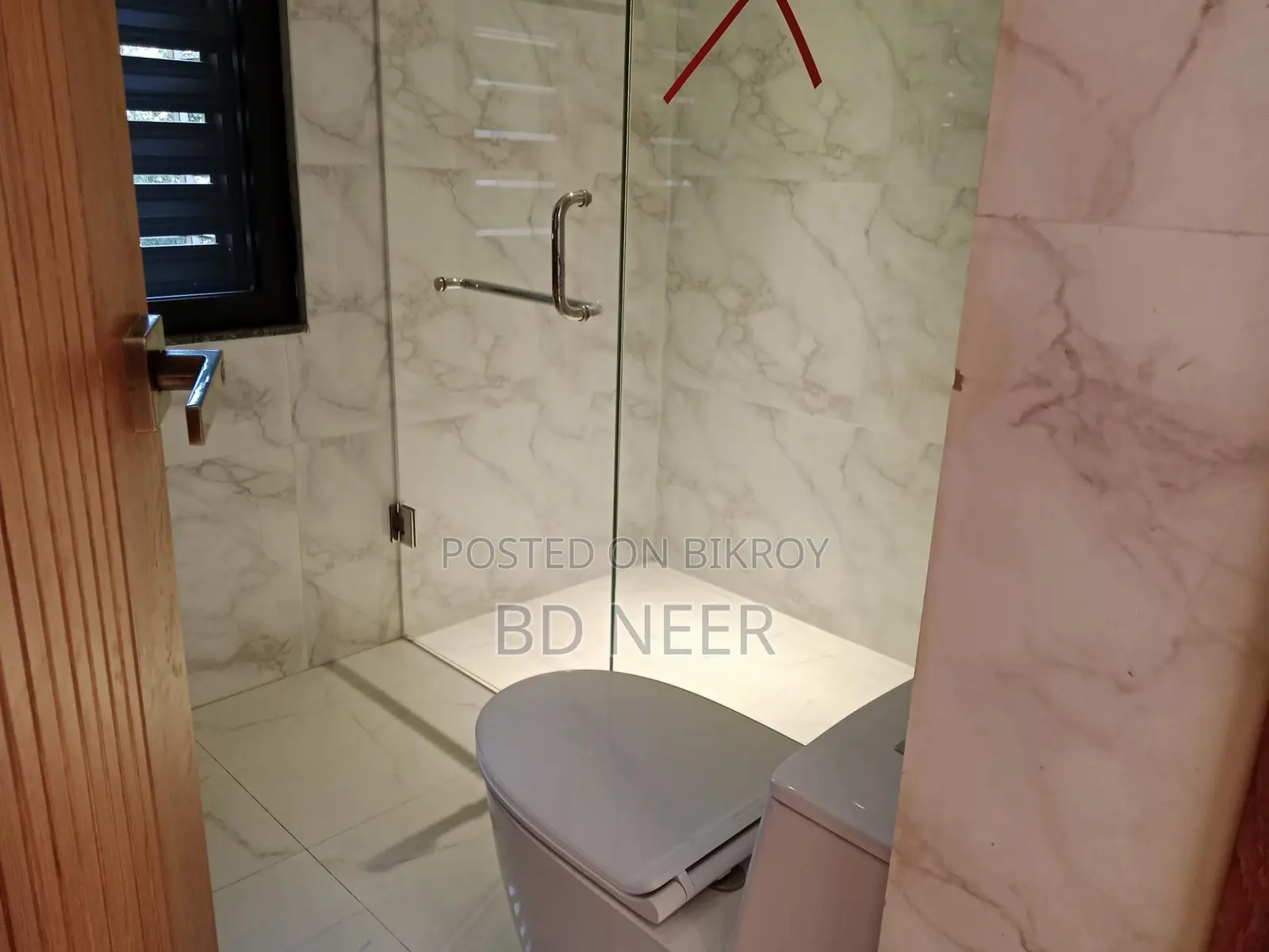 mordent Interior semi furnish 3 Bed room have Gym apt rent in Gulshan 1