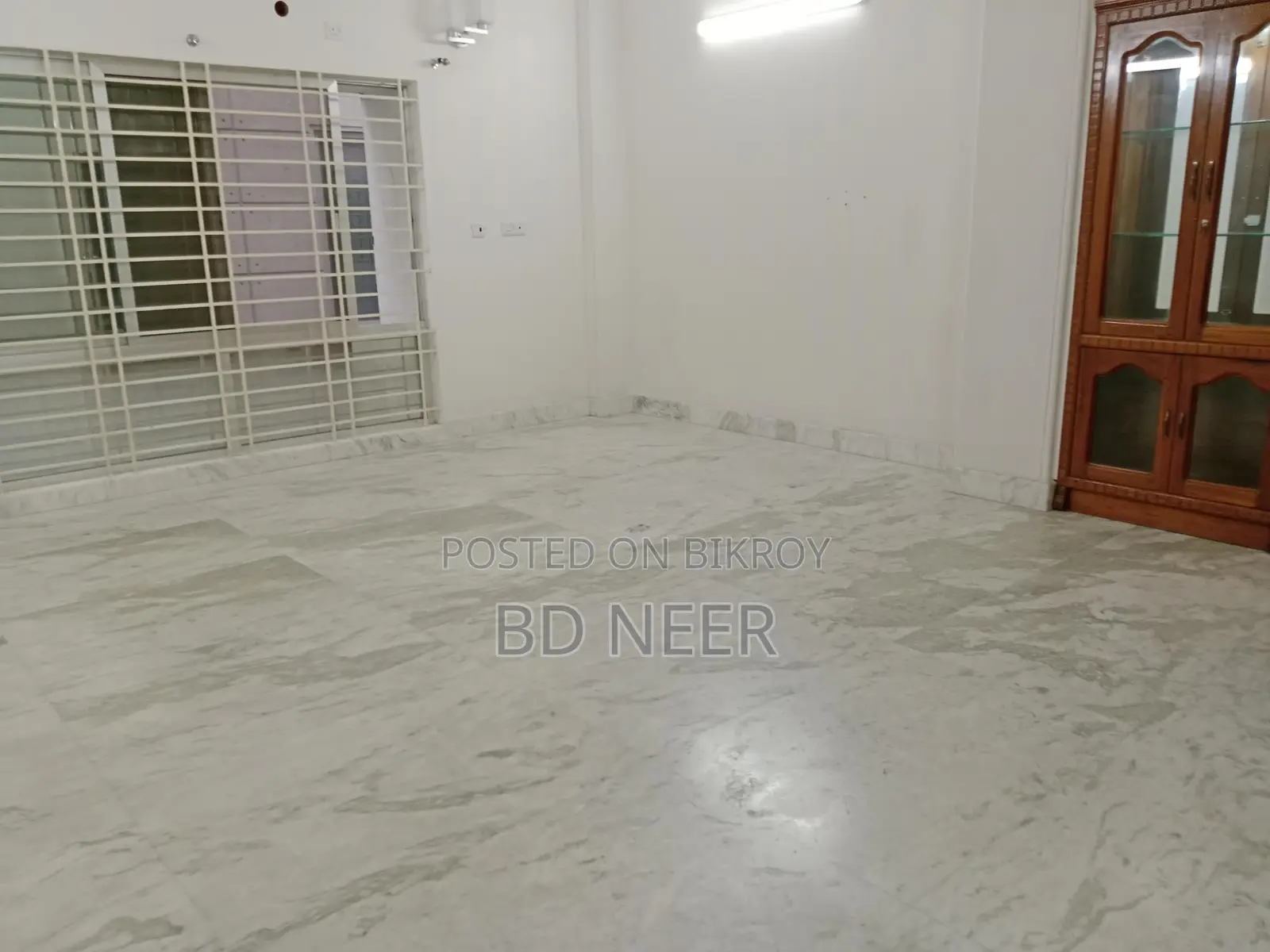 Very well semi furnish 3 Bed room apt rent in Gulshan
