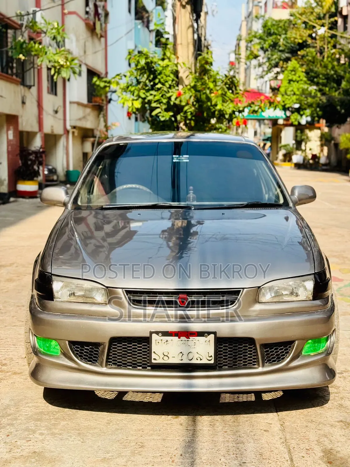 Toyota Corolla Sedan 1997 Silver
