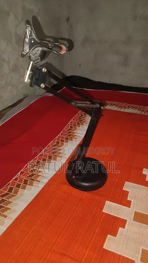 ভিডিও স্টেন্ড। অনেক শক্ত ও মজবুত