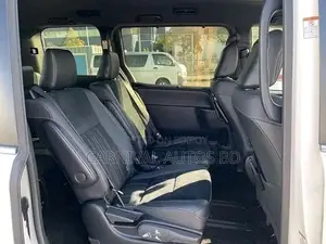 Toyota Esquire GI PREMIUM HYBRID 2020