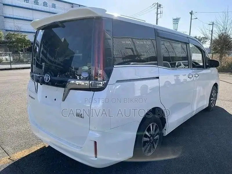 Toyota Esquire GI PREMIUM HYBRID 2020