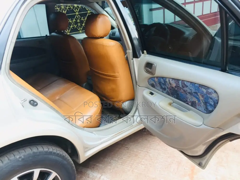 Toyota Corolla 111 2000