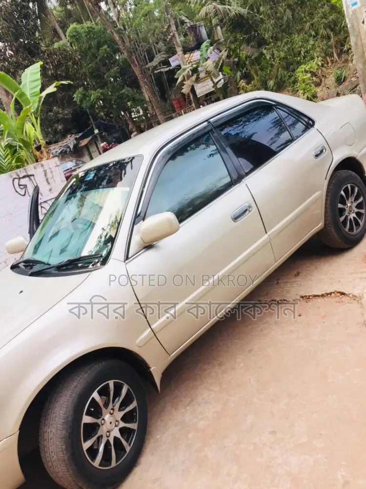 Toyota Corolla 111 2000