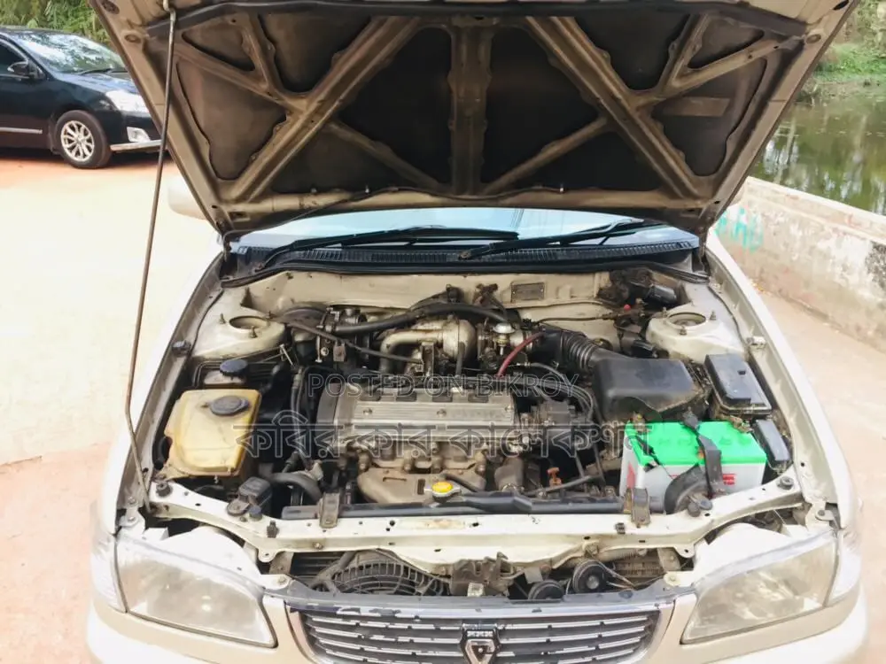 Toyota Corolla 111 2000