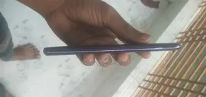 Samsung Galaxy A20 (Used)