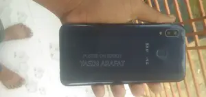 Samsung Galaxy A20 (Used)