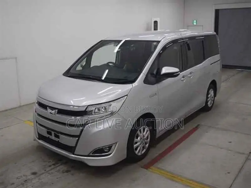 Toyota Noah Hybrid G pre order 2021