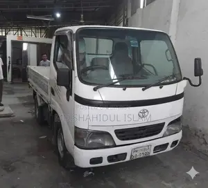 Toyota DYNA 2004