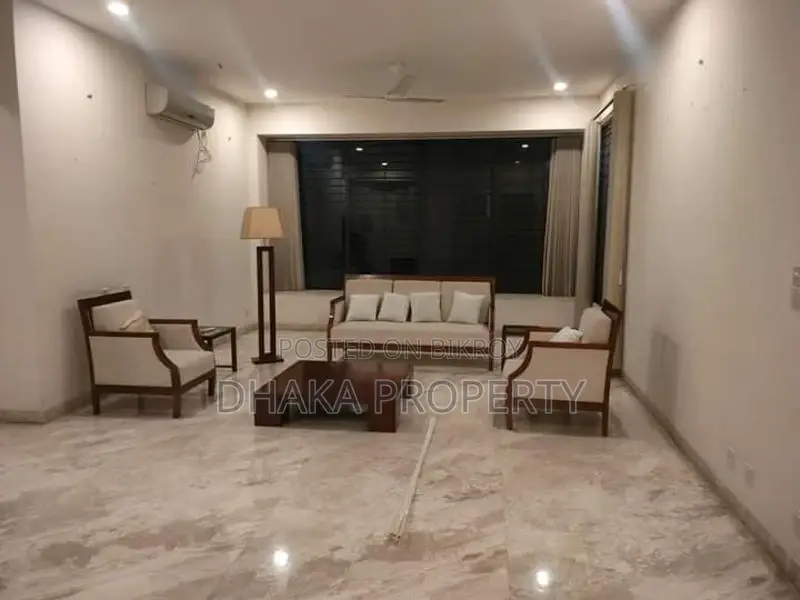 Furnished Luxurious Apartment Rent in Gulshan North