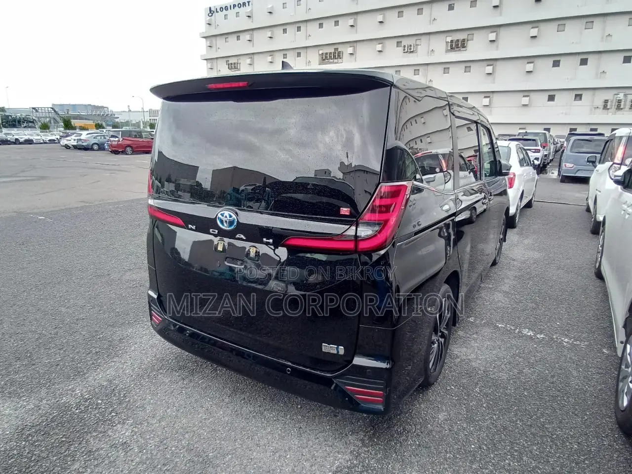 Toyota Noah SZ Package 2023
