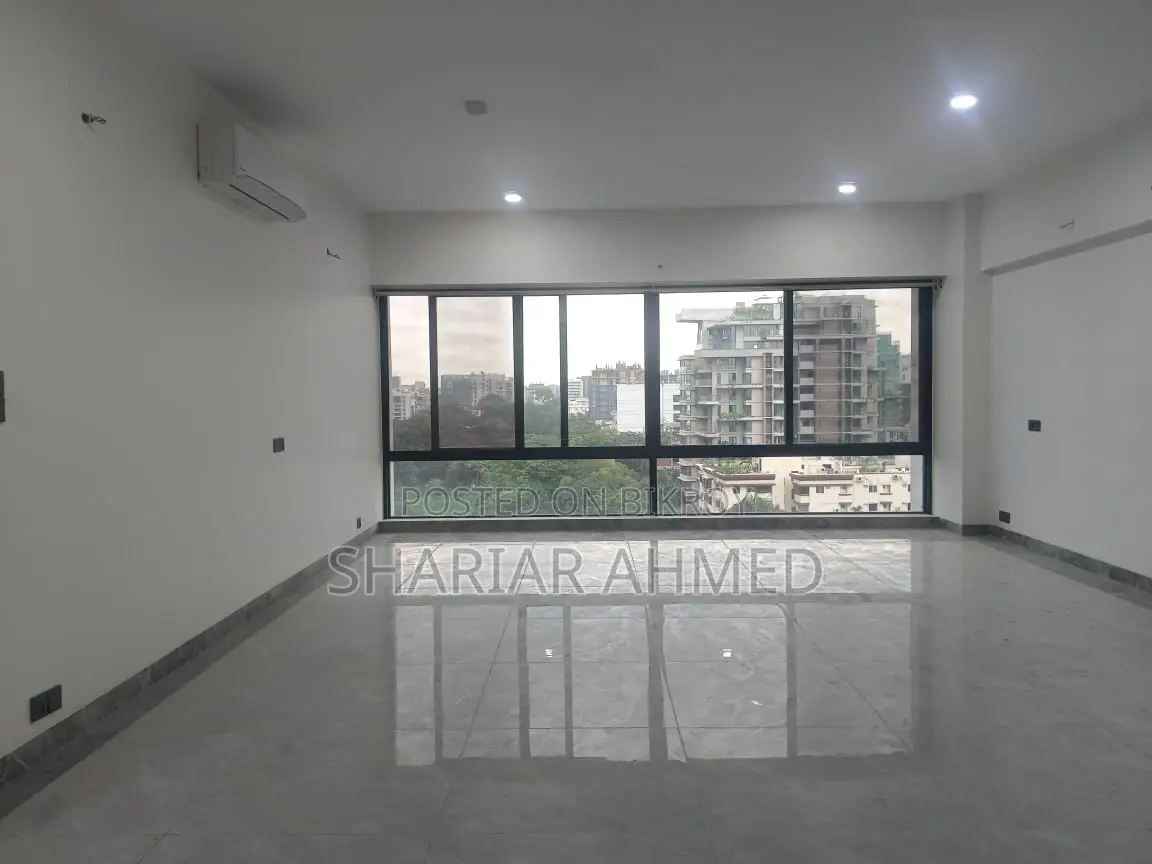 Well Decorated 4000 Sqft (GYM_POOL) Apartment For Rent In Gulshan-2