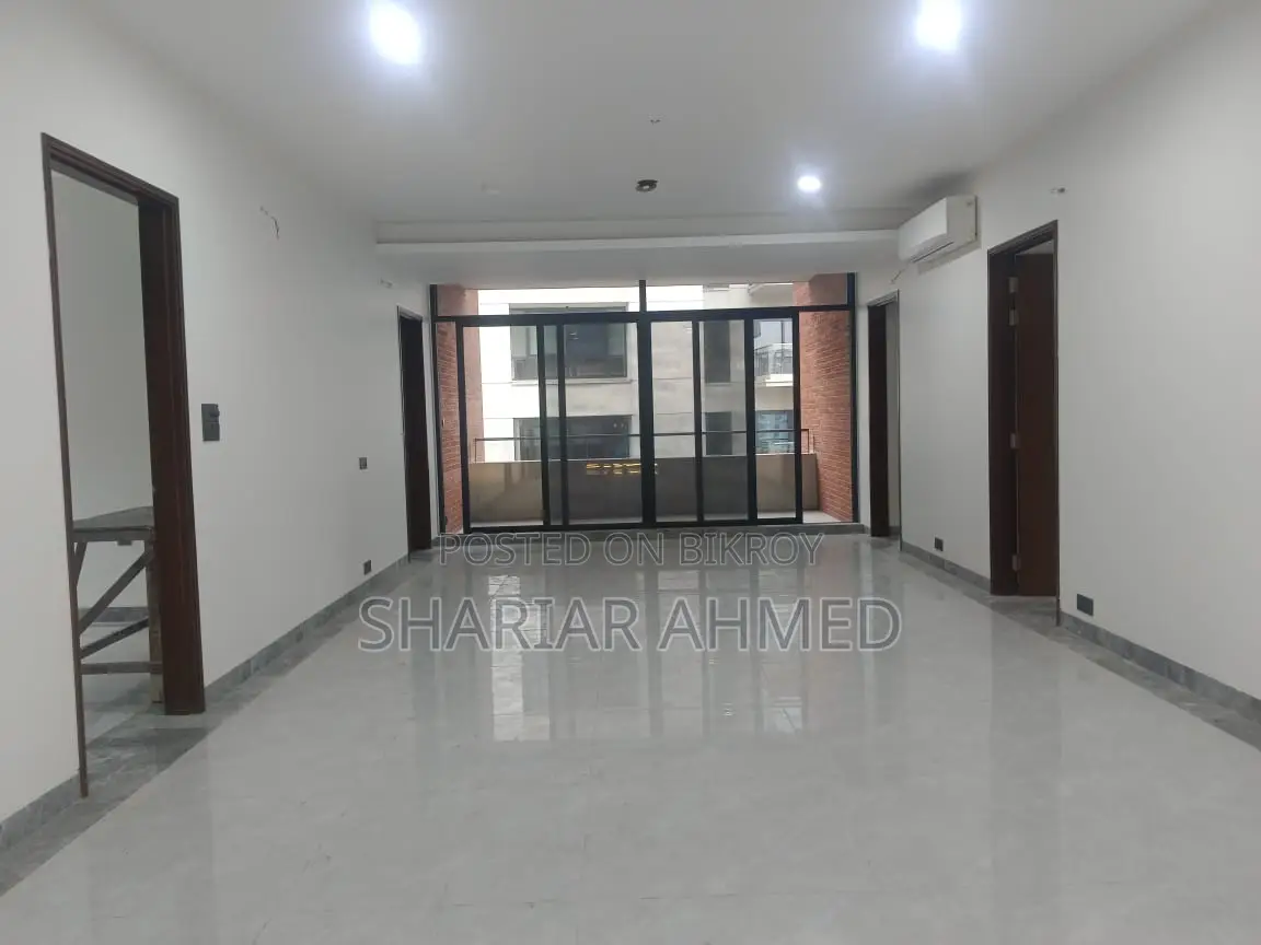 Well Decorated 4000 Sqft (GYM_POOL) Apartment For Rent In Gulshan-2