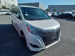 Toyota Esquire 2.0 AWD (8 Seater) 2020 Pearl