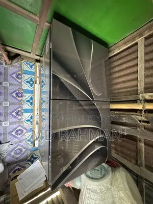 300-Liter Deep Freezer