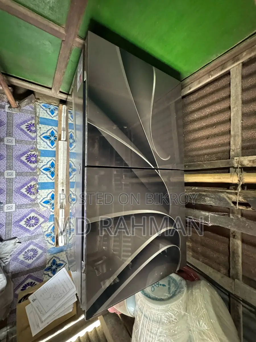 300-Liter Deep Freezer