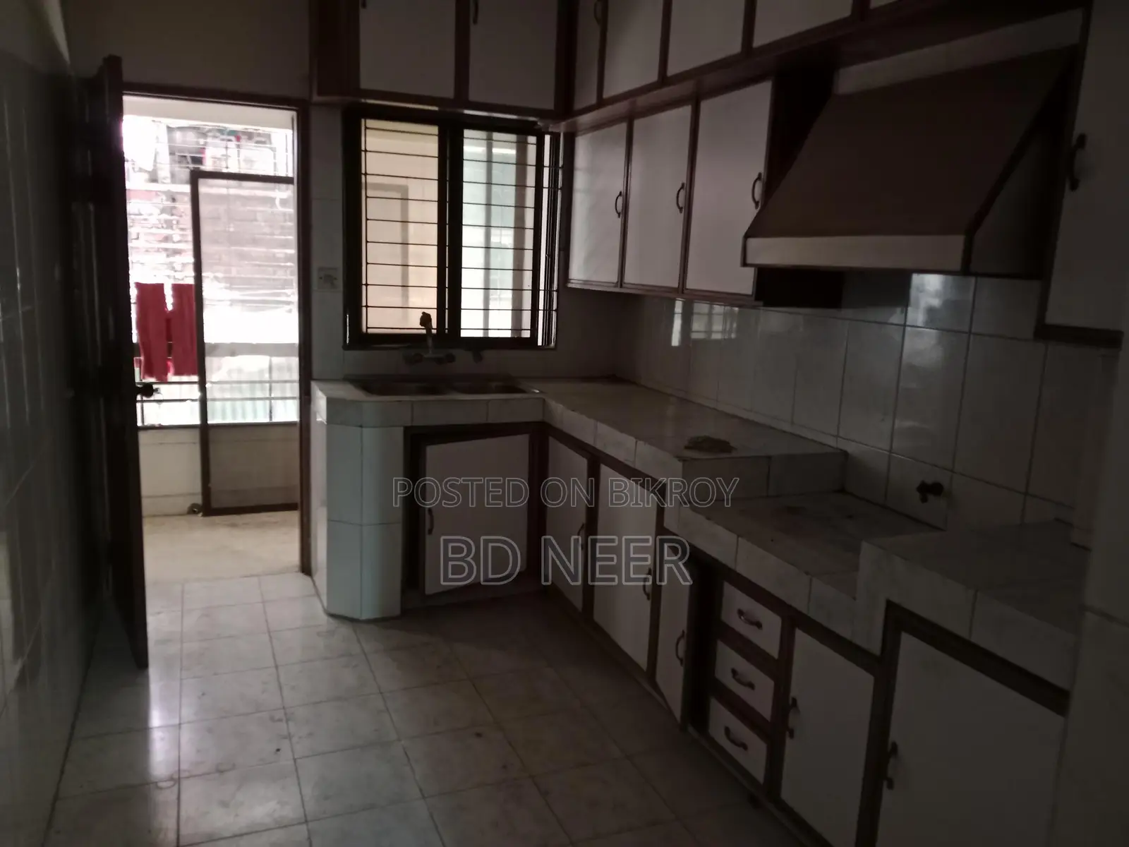 2509 sft office space available in Gulshan 2