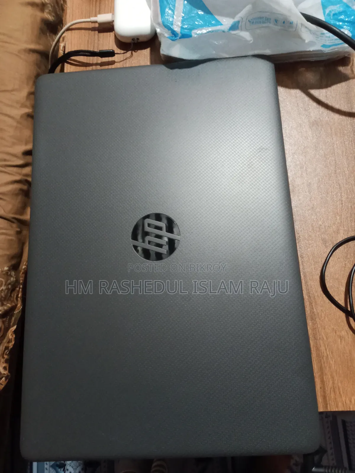 Laptop HP 15s 4GB Intel Core I3 SSHD+SSD 1T