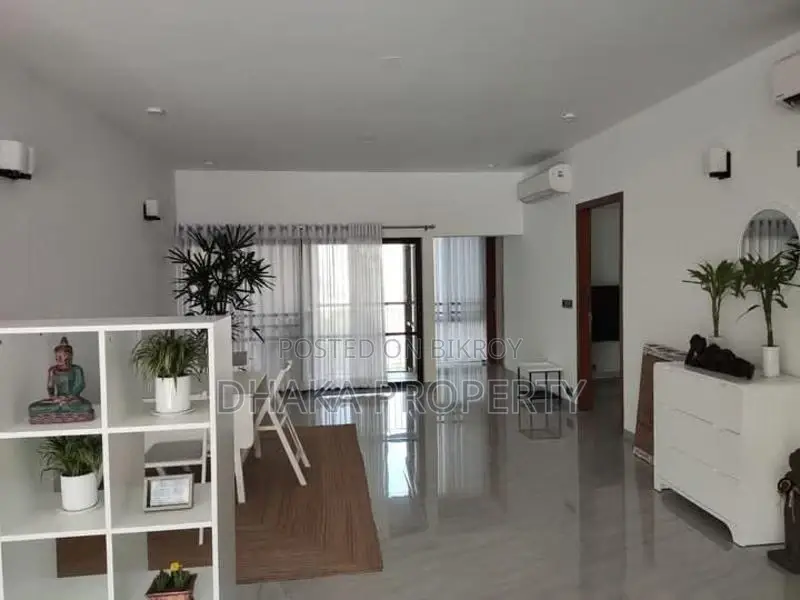 Luxurious Full-Furnished Apartment Rent in Gulshan