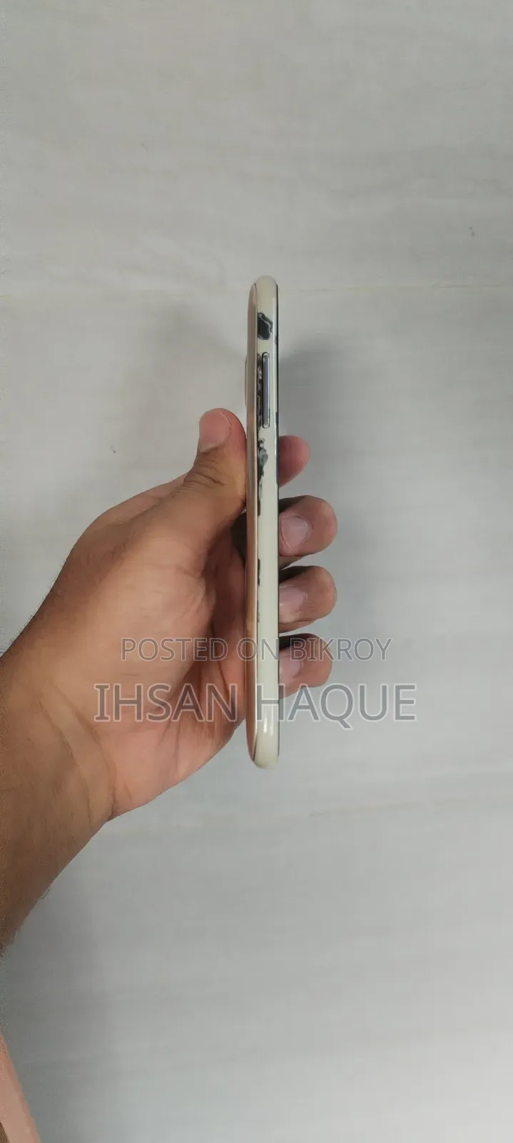 Samsung Galaxy J5 8 GB Gold