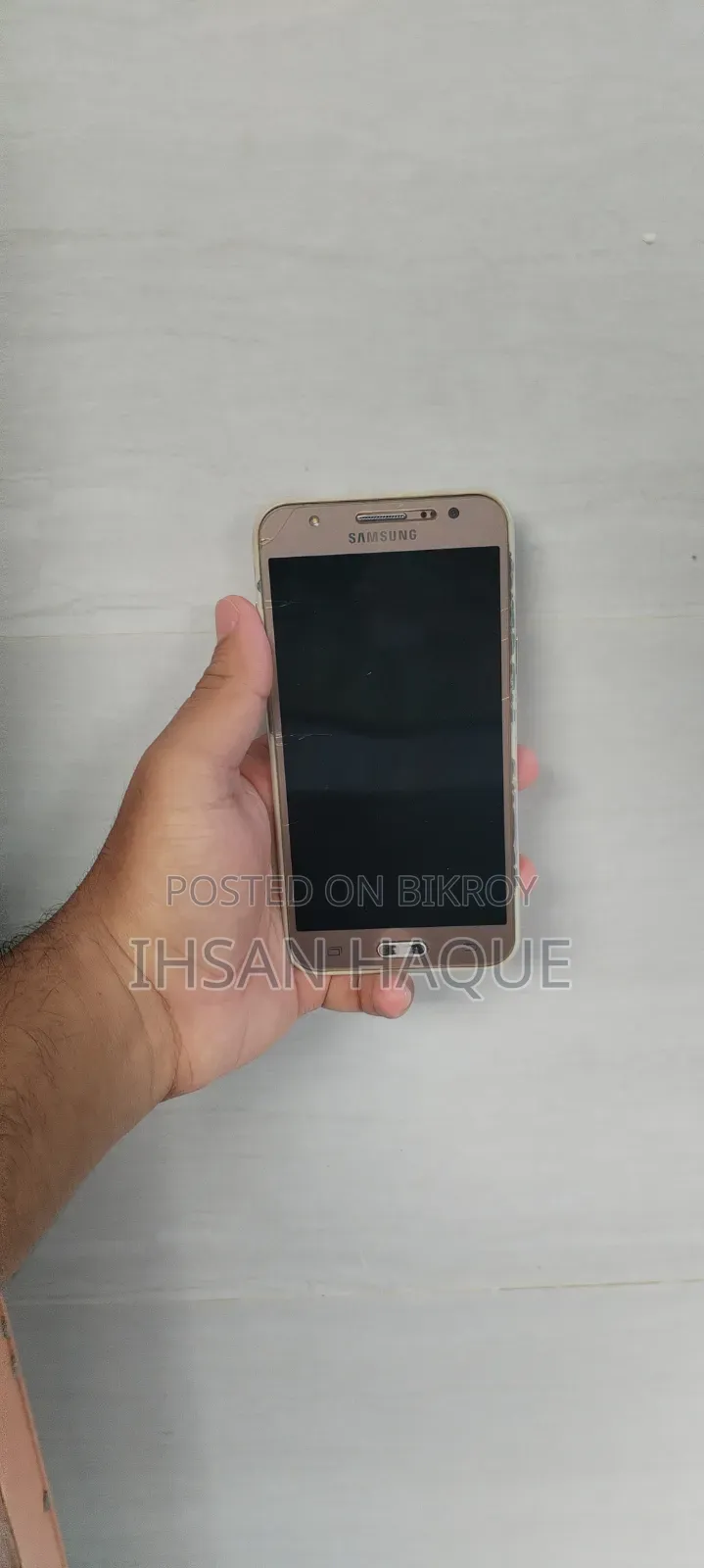 Samsung Galaxy J5 8 GB Gold