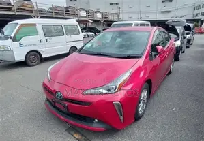 Toyota Prius S TOURING RED 2020