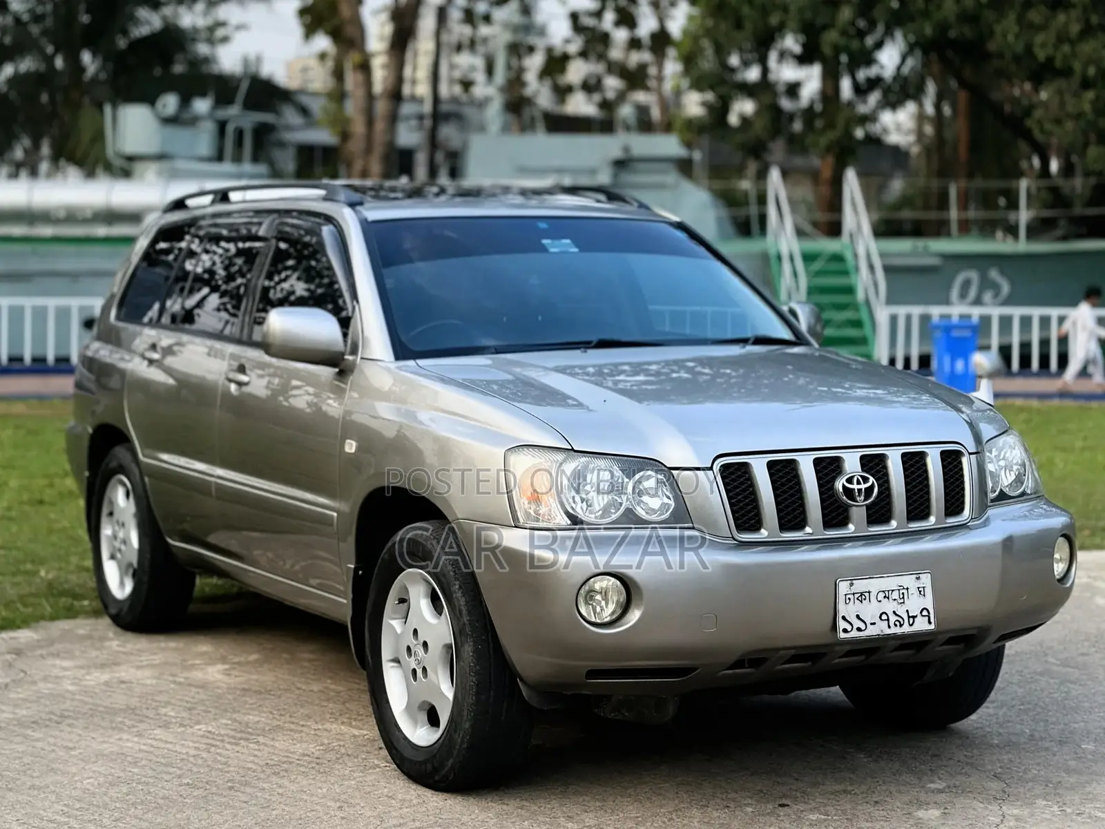 Toyota Kluger V Pkg With Sunroof 2002