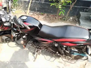 Bajaj Discover 125 . 2013