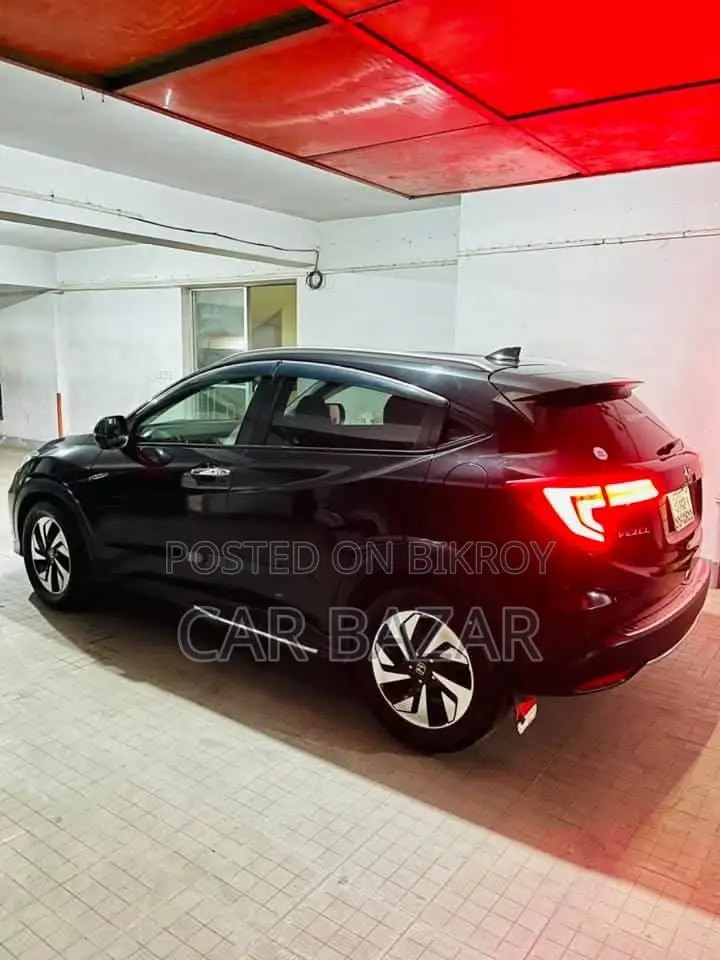 Honda Vezel OCTANE ONLY 1.5L 2015