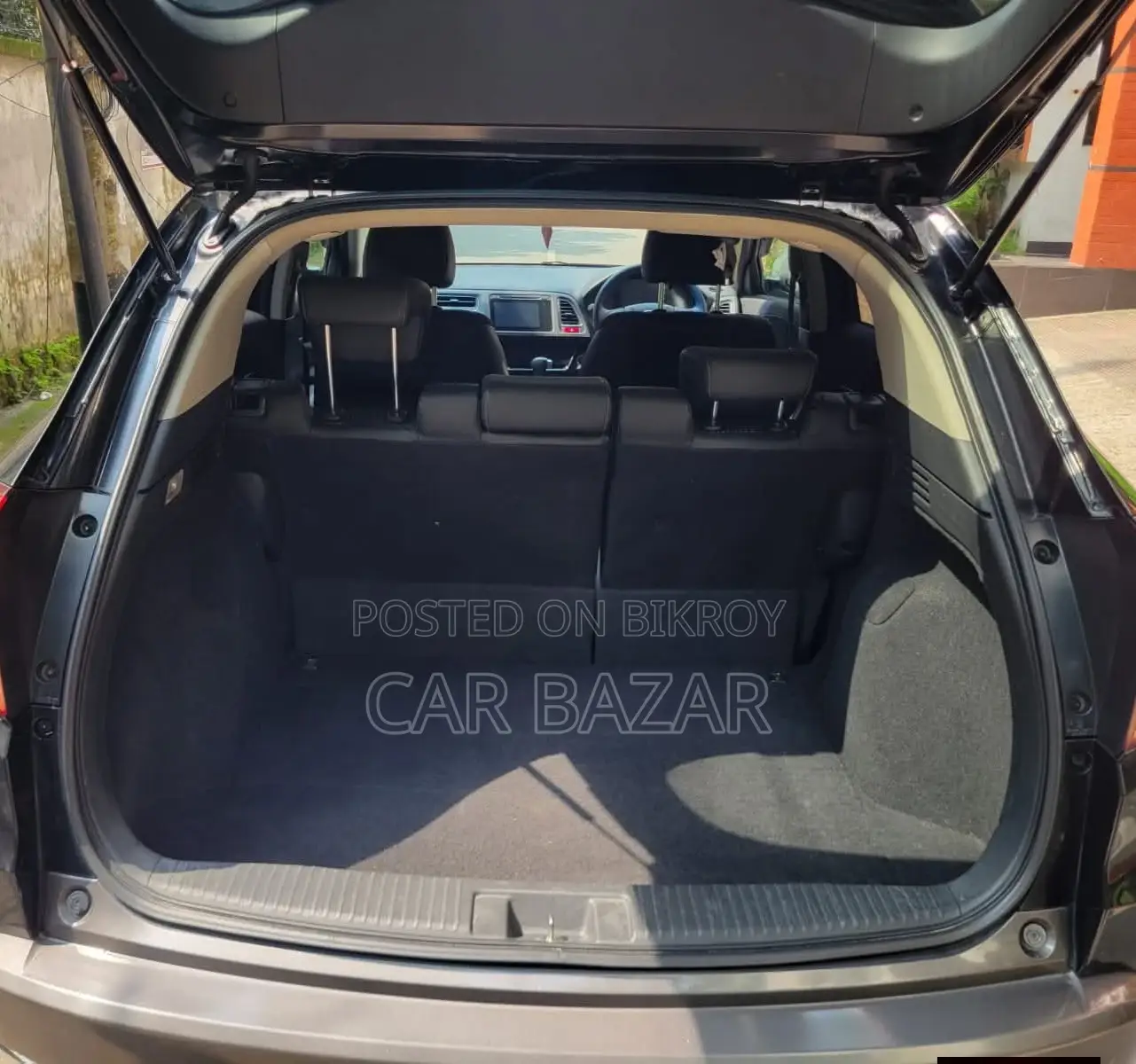 Honda Vezel OCTANE ONLY 1.5L 2015