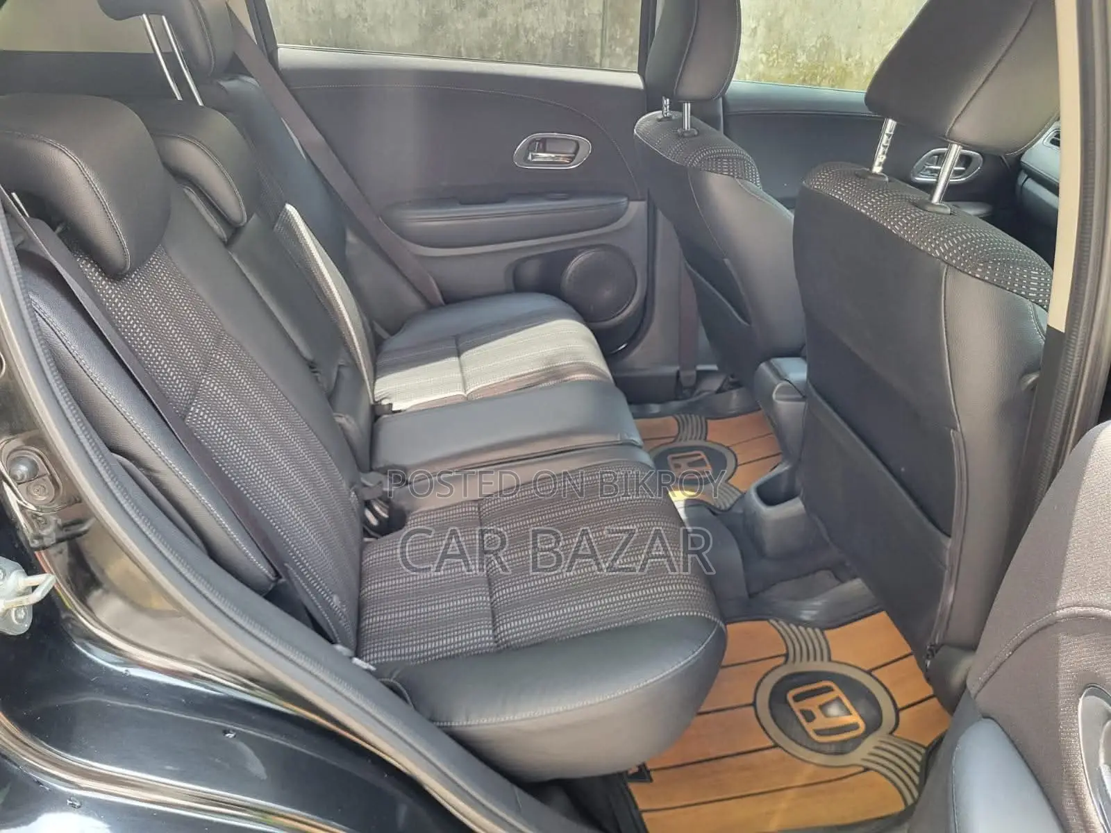 Honda Vezel OCTANE ONLY 1.5L 2015
