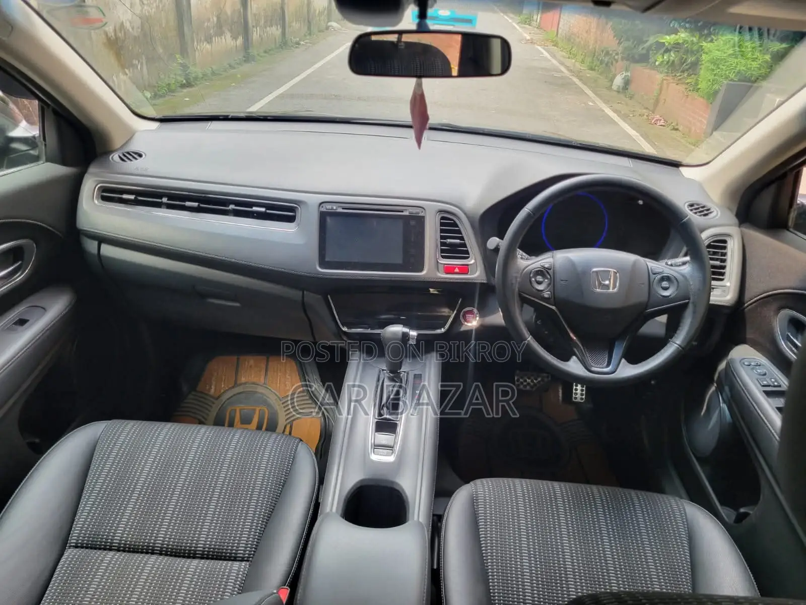 Honda Vezel OCTANE ONLY 1.5L 2015