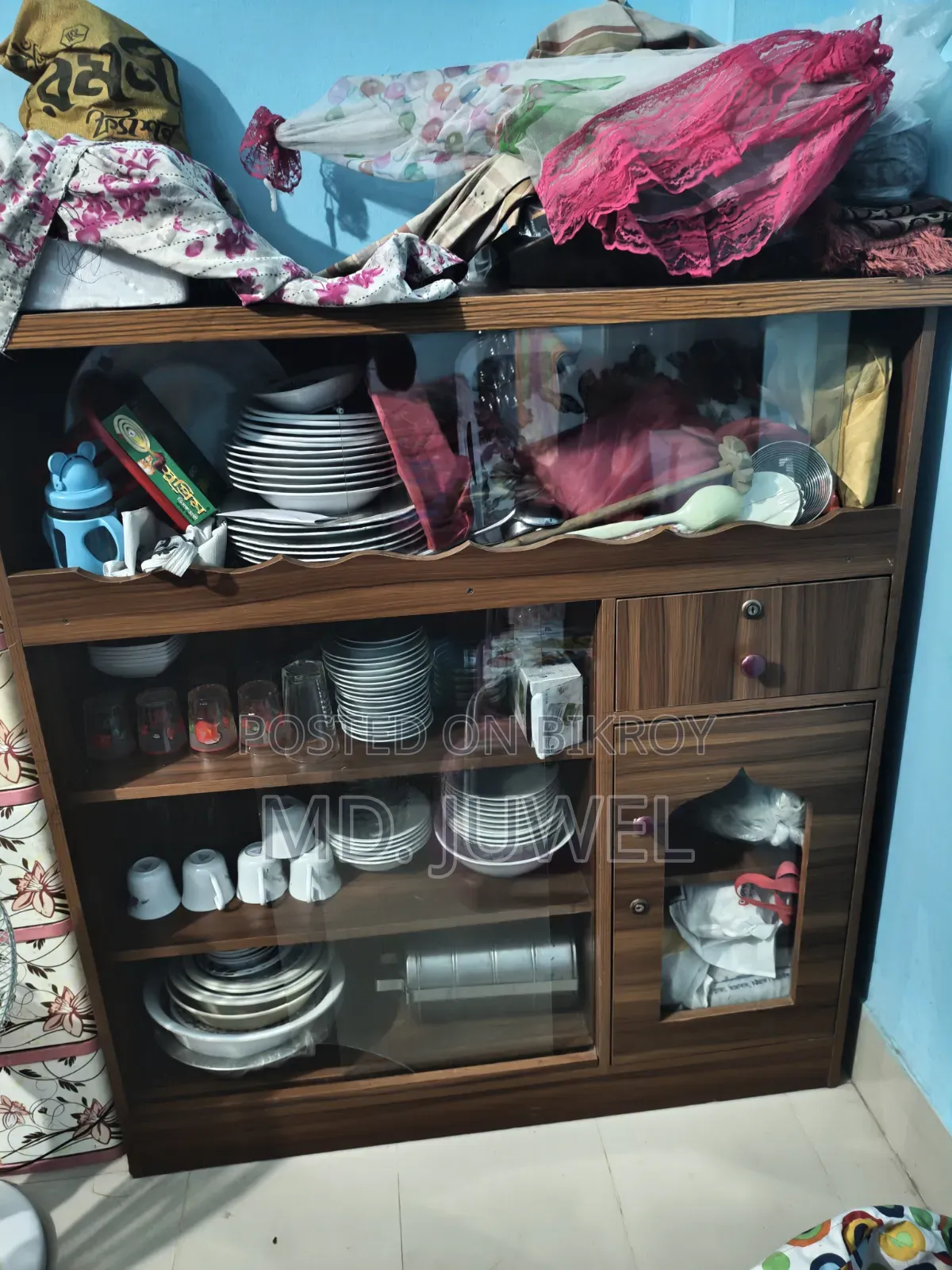 Showcase 4000৳