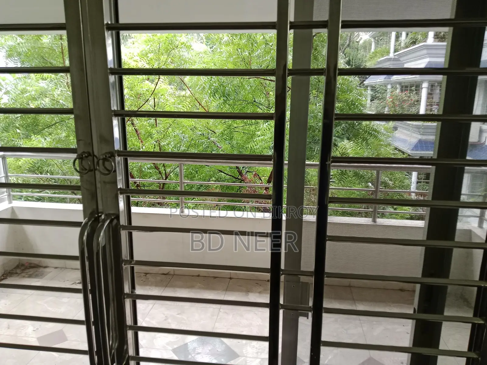 so nice 5 Bed room 3700 sft apt rent in Gulshan 2