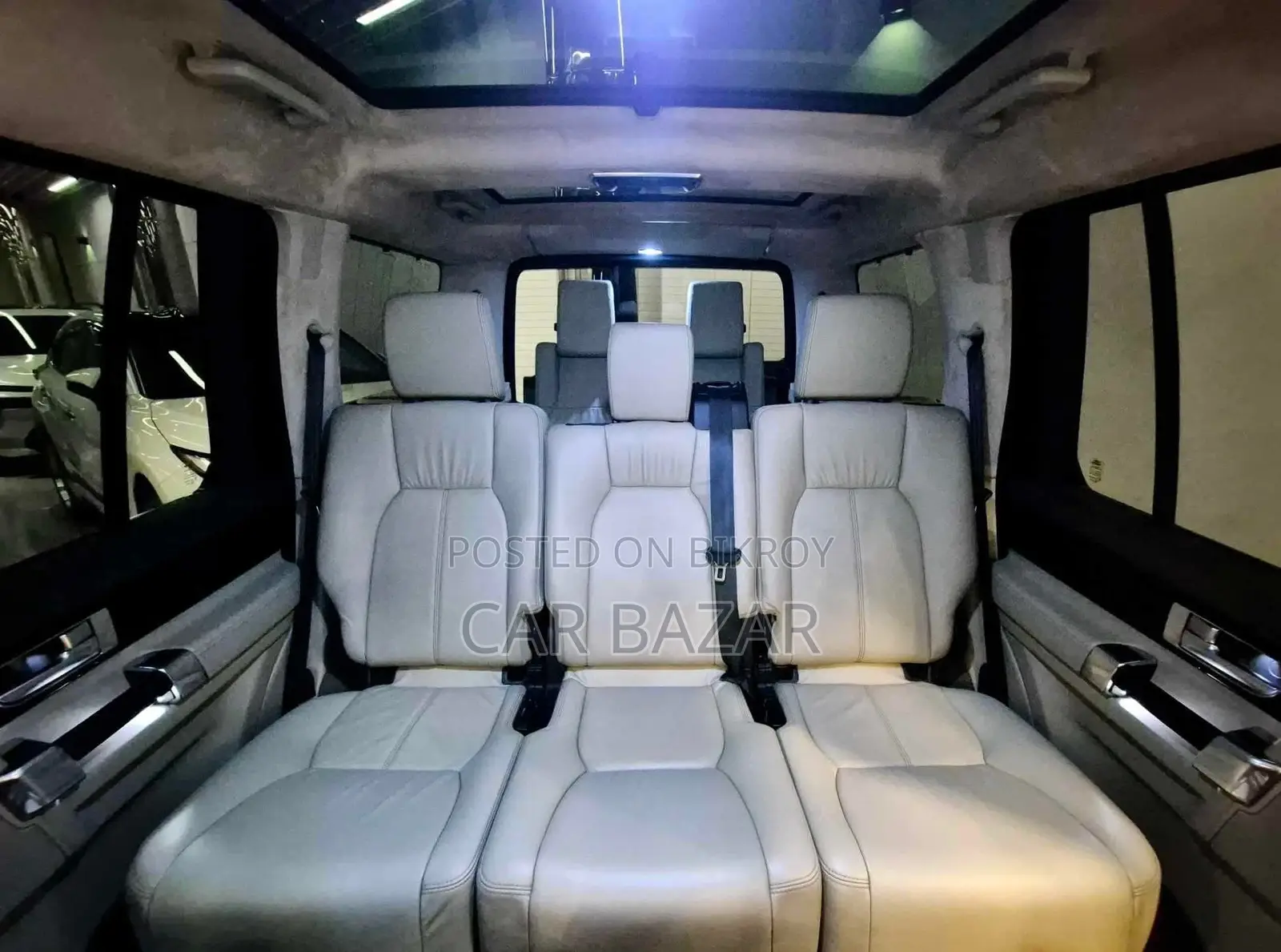 Land Rover Discovery 4 TDV6 HSE 7SEATER 2011