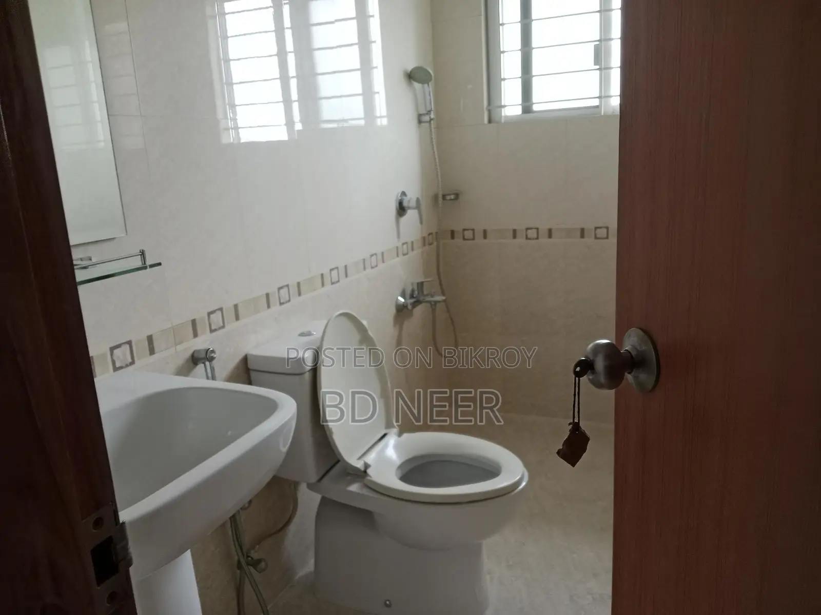 Excellent fully furnish 3 Bed room apt rent in Gulshan