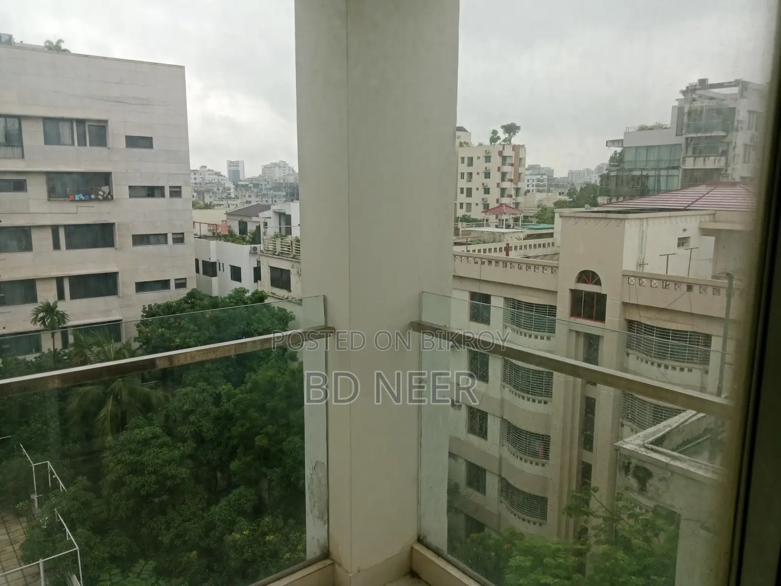 Excellent fully furnish 3 Bed room apt rent in Gulshan