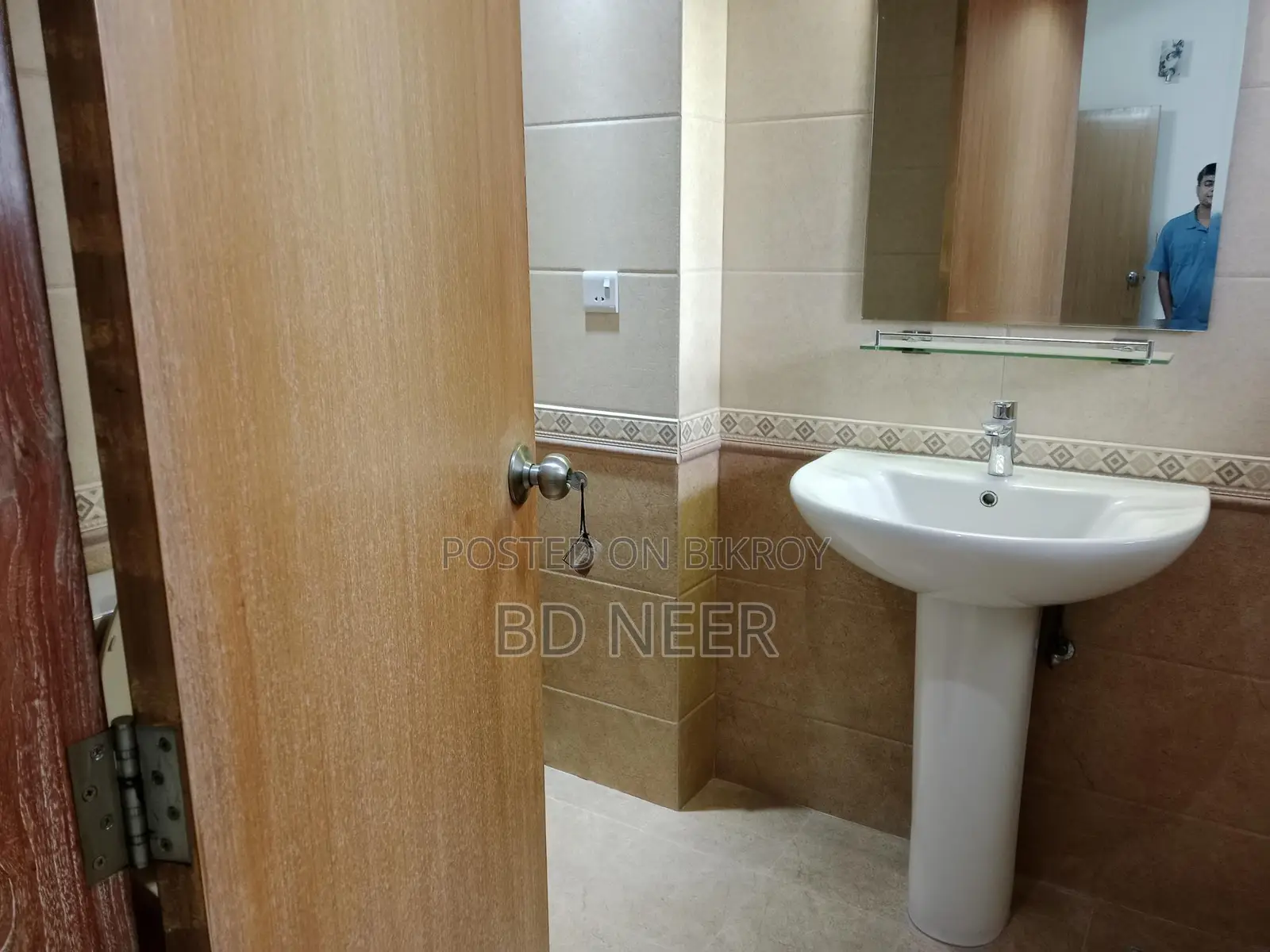 Excellent fully furnish 3 Bed room apt rent in Gulshan