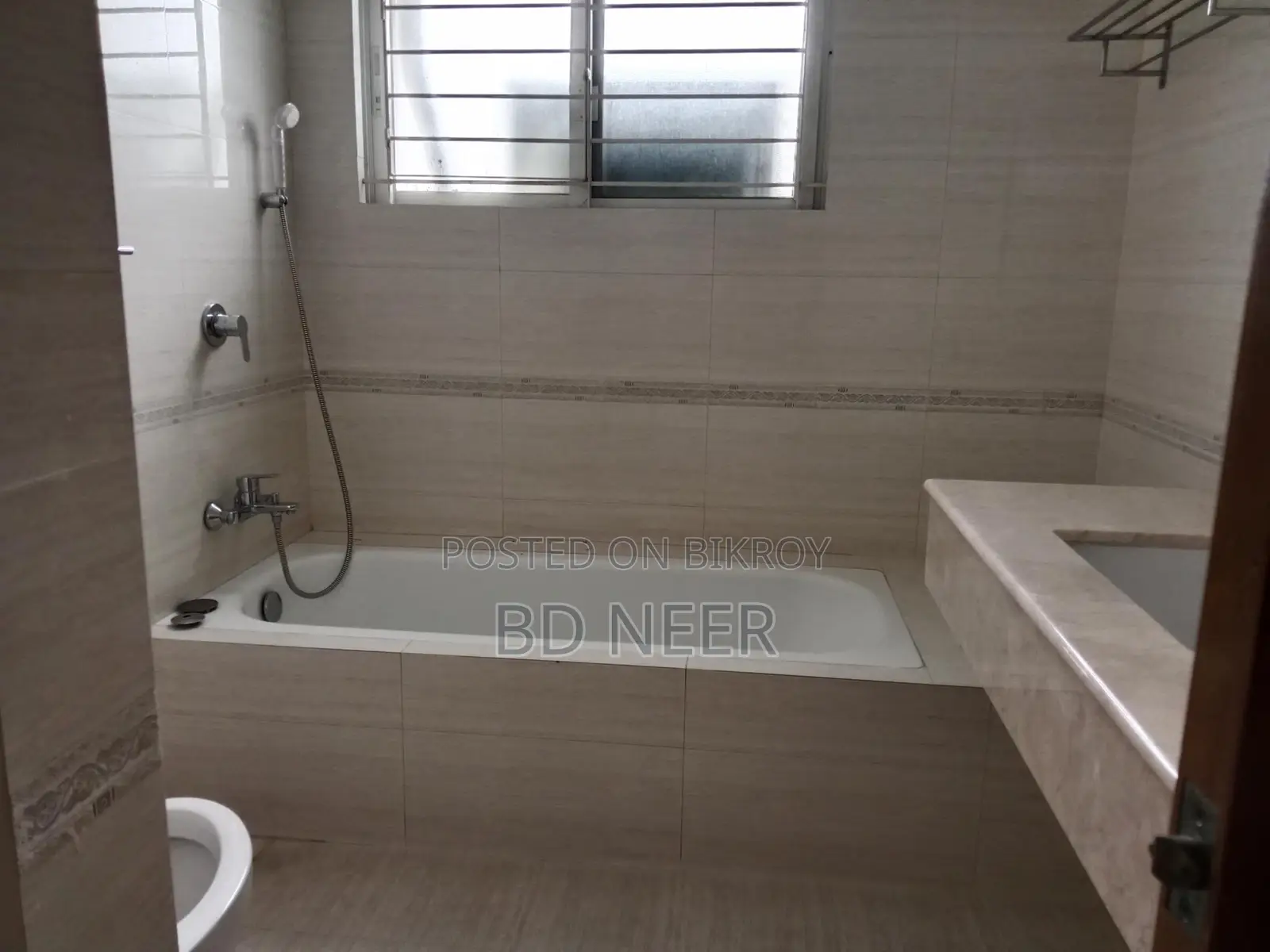 Excellent fully furnish 3 Bed room apt rent in Gulshan