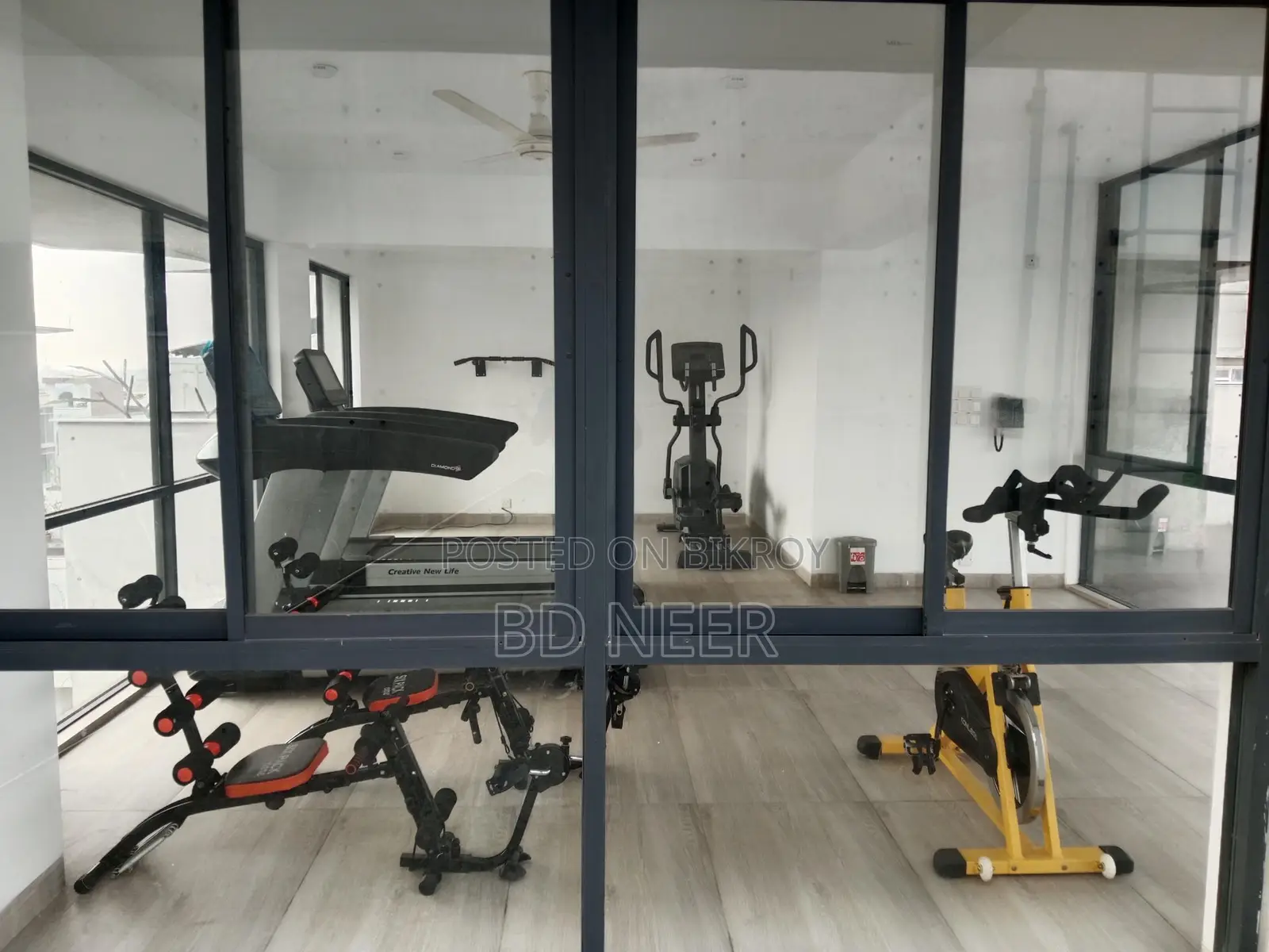 brand new gym &pool 3 Bed room apt available in banani North