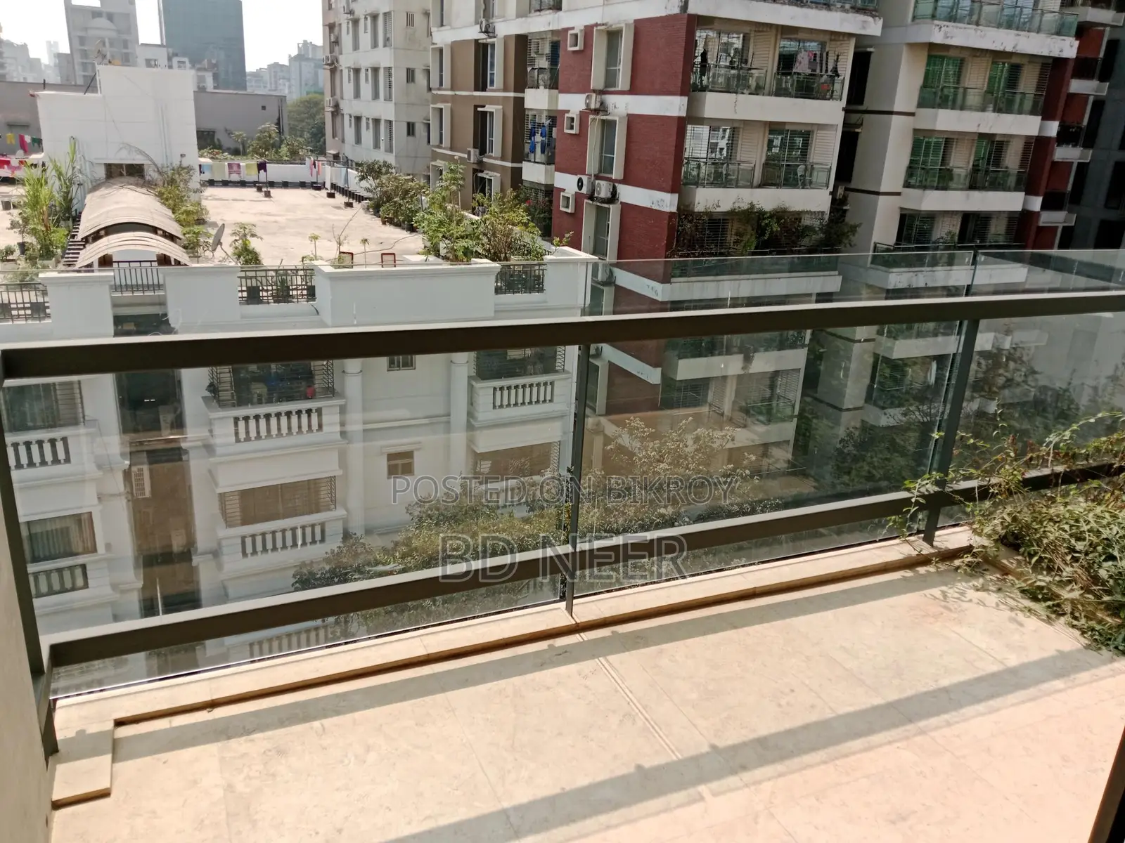 brand new gym &pool 3 Bed room apt available in banani North