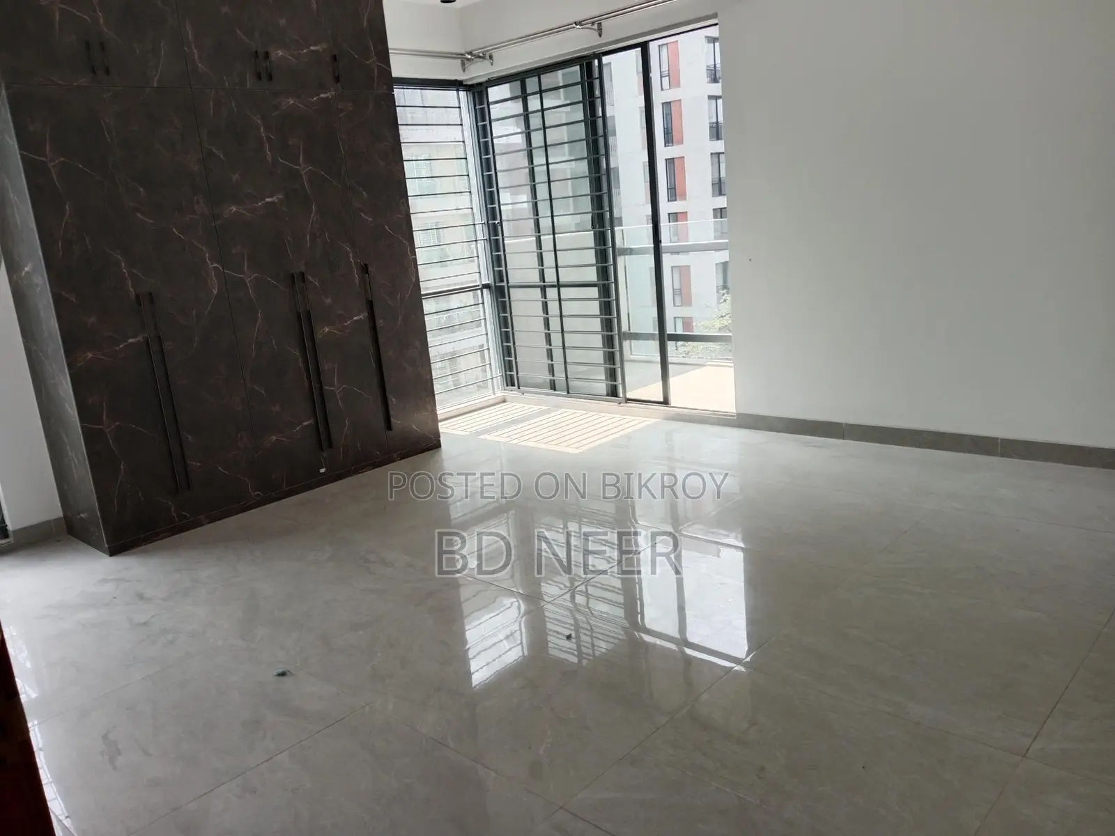 brand new gym &pool 3 Bed room apt available in banani North